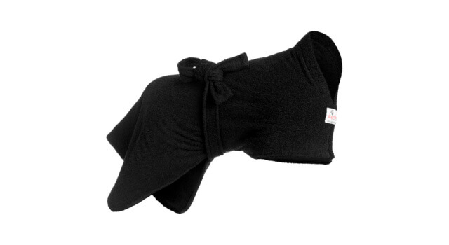 Black dog dressing gown by Dogrobes UK to dry dogs quickly.